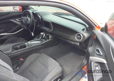 2019 Chevrolet Camaro 1Lt z USA, uszkodzony, nr VIN 1G1FB1RS9K0107624